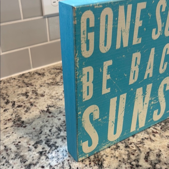 “Gone surfing” wooden wall sign / Decor - Picture 6 of 9